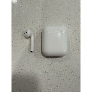 OEM Apple AirPods 2nd Generation AirPod Right Ear Only A2031 With Case